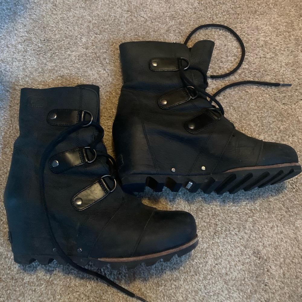 Size 9 Sorel Women’s boots